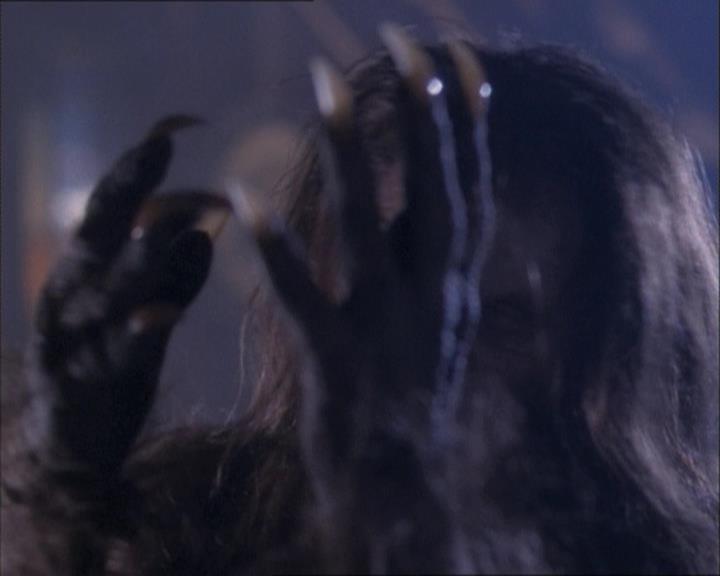 Charmed-Online-dot-net_112TheWendigo2072.jpg Charmed-Online-dot-net_112TheWendigo2072.jpg