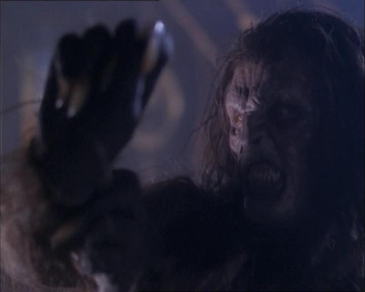 Charmed-Online-dot-net_112TheWendigo2073.jpg Charmed-Online-dot-net_112TheWendigo2073.jpg