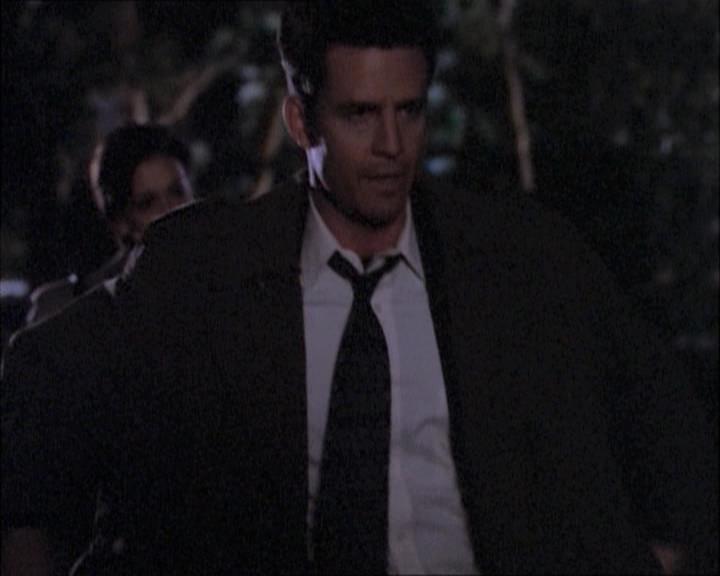 Charmed-Online-dot-net_112TheWendigo2112.jpg Charmed-Online-dot-net_112TheWendigo2112.jpg