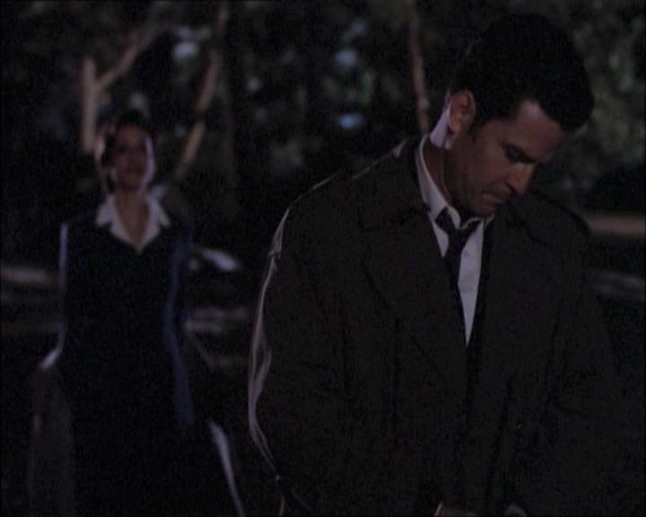 Charmed-Online-dot-net_112TheWendigo2115.jpg Charmed-Online-dot-net_112TheWendigo2115.jpg