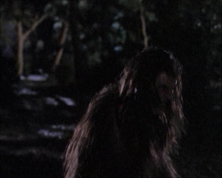 Charmed-Online-dot-net_112TheWendigo2126.jpg Charmed-Online-dot-net_112TheWendigo2126.jpg