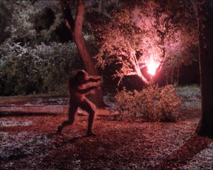 Charmed-Online-dot-net_112TheWendigo2190.jpg Charmed-Online-dot-net_112TheWendigo2190.jpg