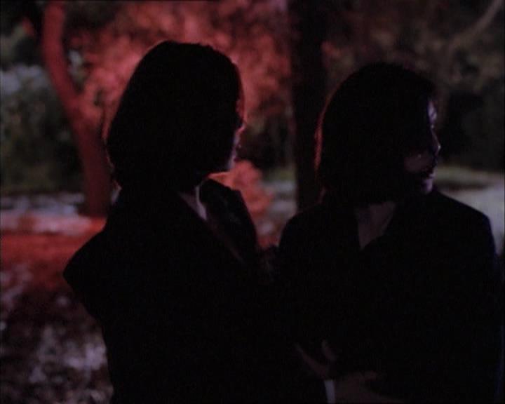 Charmed-Online-dot-net_112TheWendigo2193.jpg Charmed-Online-dot-net_112TheWendigo2193.jpg