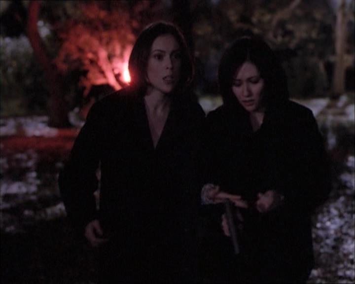 Charmed-Online-dot-net_112TheWendigo2199.jpg