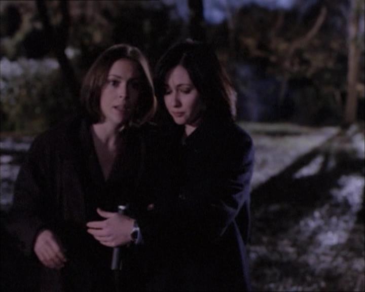 Charmed-Online-dot-net_112TheWendigo2202.jpg Charmed-Online-dot-net_112TheWendigo2202.jpg
