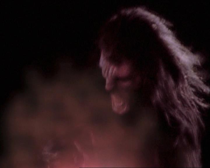 Charmed-Online-dot-net_112TheWendigo2269.jpg Charmed-Online-dot-net_112TheWendigo2269.jpg