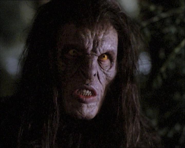 Charmed-Online-dot-net_112TheWendigo2282.jpg Charmed-Online-dot-net_112TheWendigo2282.jpg