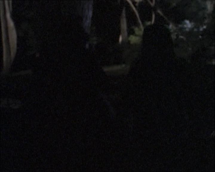 Charmed-Online-dot-net_112TheWendigo2300.jpg Charmed-Online-dot-net_112TheWendigo2300.jpg