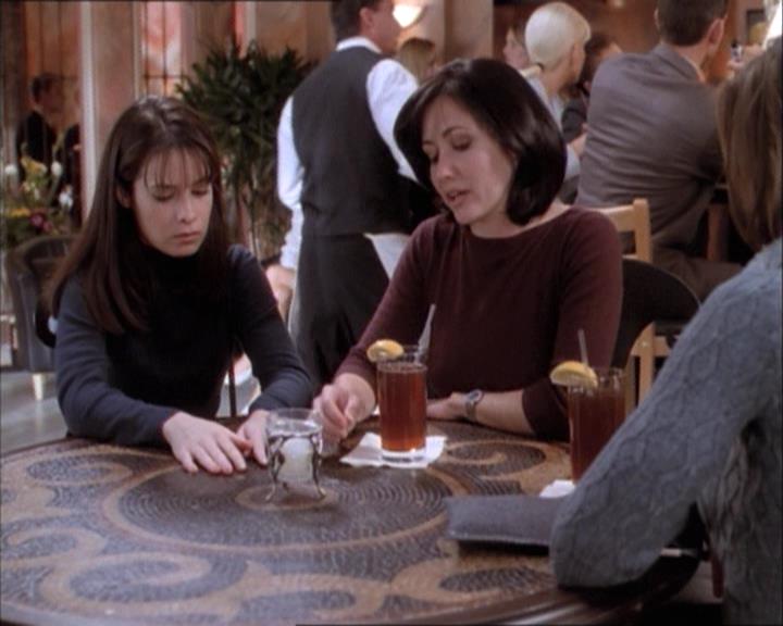 Charmed-Online-dot-net_112TheWendigo2350.jpg