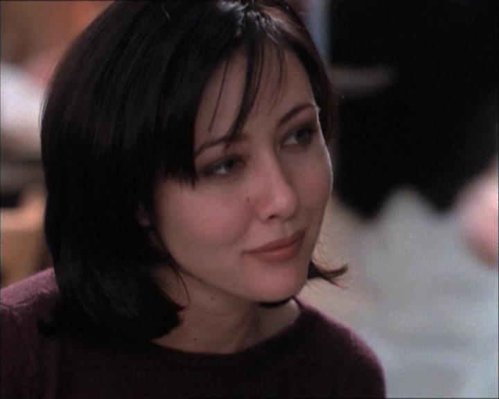 Charmed-Online-dot-net_112TheWendigo2423.jpg Charmed-Online-dot-net_112TheWendigo2423.jpg