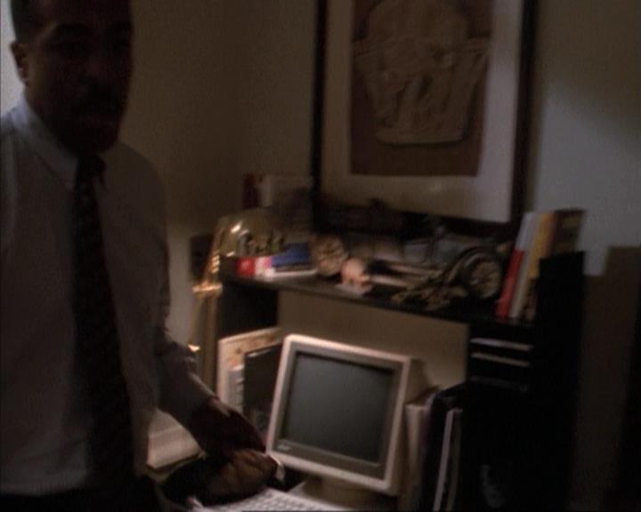 Charmed-Online-dot-net_114SecretsAndGuys0002.jpg Charmed-Online-dot-net_114SecretsAndGuys0002.jpg