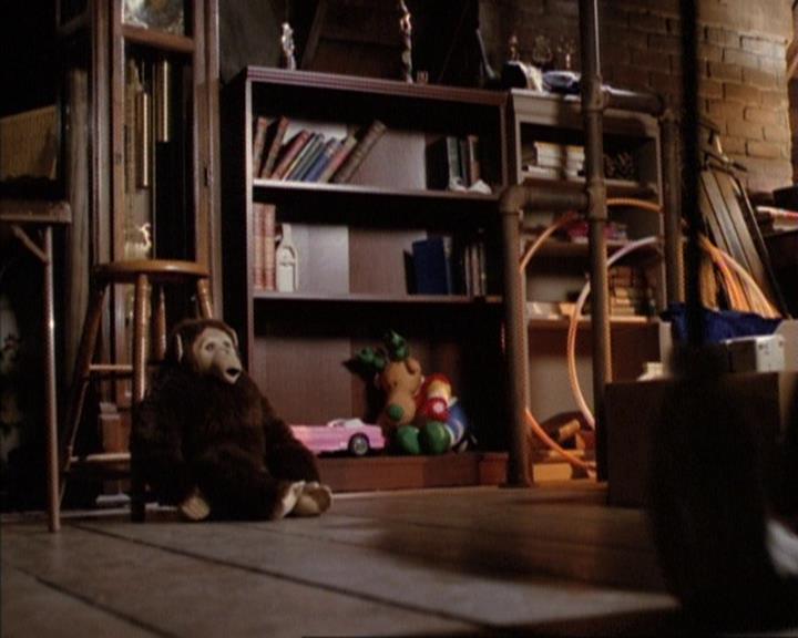 Charmed-Online-dot-net_114SecretsAndGuys0060.jpg Charmed-Online-dot-net_114SecretsAndGuys0060.jpg