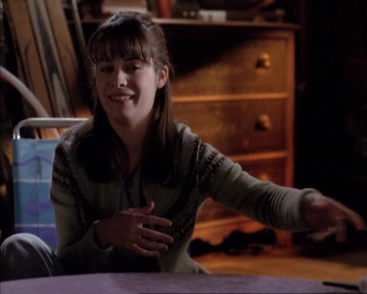 Charmed-Online-dot-net_114SecretsAndGuys0091.jpg Charmed-Online-dot-net_114SecretsAndGuys0091.jpg