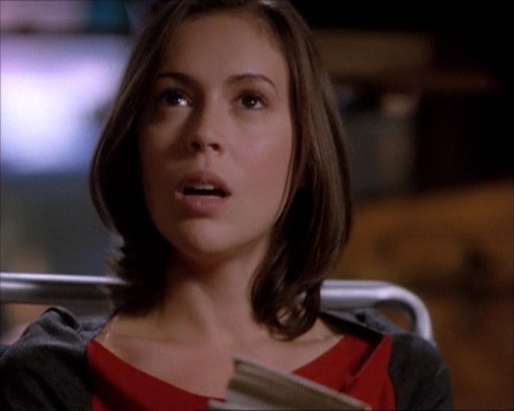 Charmed-Online-dot-net_114SecretsAndGuys0100.jpg Charmed-Online-dot-net_114SecretsAndGuys0100.jpg