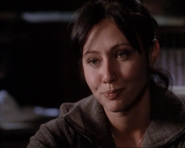 Charmed-Online-dot-net_114SecretsAndGuys0105.jpg Charmed-Online-dot-net_114SecretsAndGuys0105.jpg