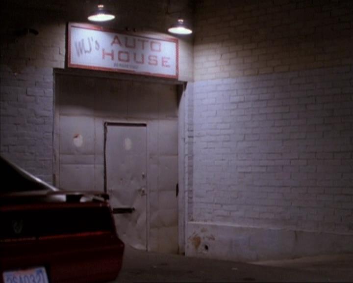 Charmed-Online-dot-net_114SecretsAndGuys0151.jpg Charmed-Online-dot-net_114SecretsAndGuys0151.jpg