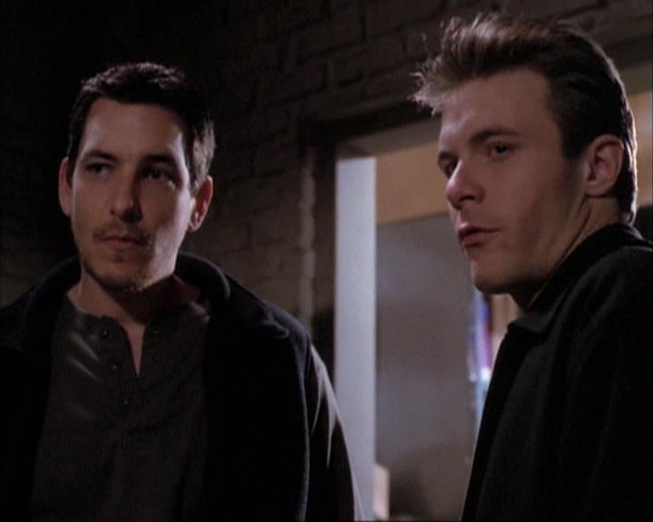 Charmed-Online-dot-net_114SecretsAndGuys0169.jpg Charmed-Online-dot-net_114SecretsAndGuys0169.jpg