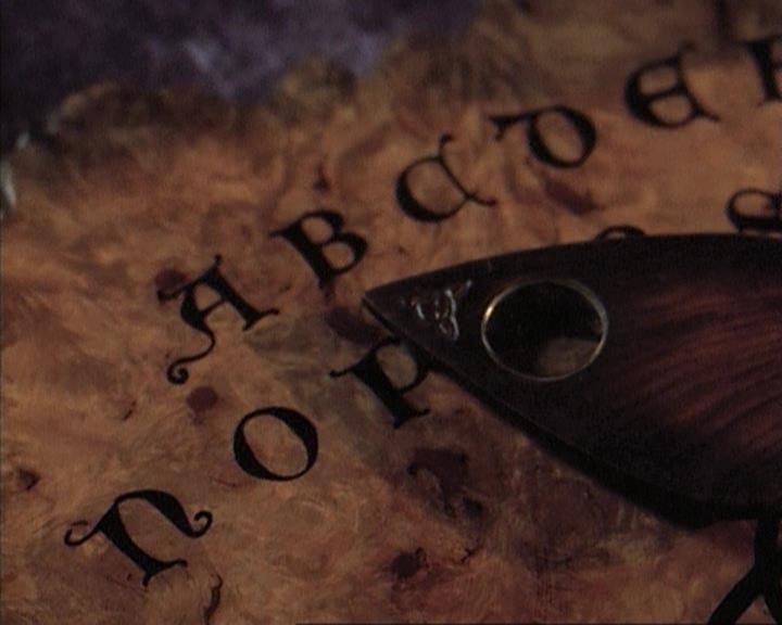 Charmed-Online-dot-net_114SecretsAndGuys0206.jpg Charmed-Online-dot-net_114SecretsAndGuys0206.jpg