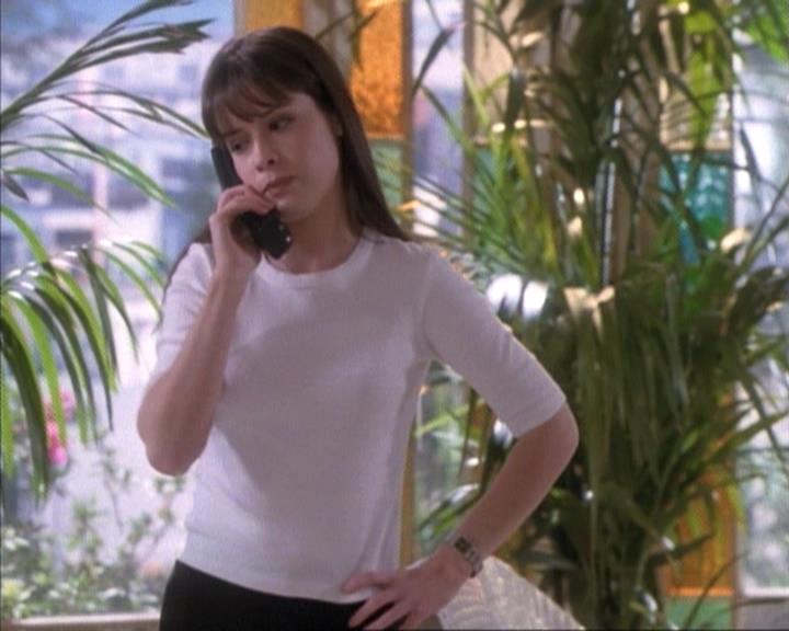 Charmed-Online-dot-net_114SecretsAndGuys0324.jpg Charmed-Online-dot-net_114SecretsAndGuys0324.jpg