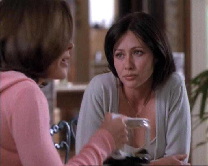 Charmed-Online-dot-net_114SecretsAndGuys0333.jpg Charmed-Online-dot-net_114SecretsAndGuys0333.jpg