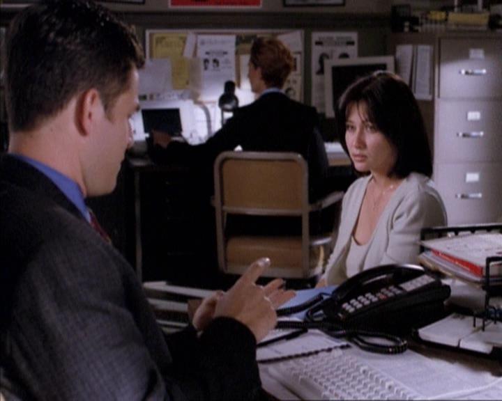 Charmed-Online-dot-net_114SecretsAndGuys0458.jpg Charmed-Online-dot-net_114SecretsAndGuys0458.jpg