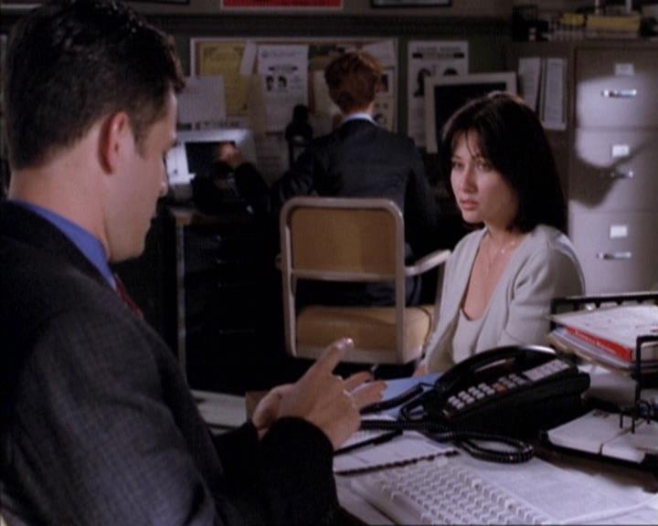 Charmed-Online-dot-net_114SecretsAndGuys0459.jpg Charmed-Online-dot-net_114SecretsAndGuys0459.jpg