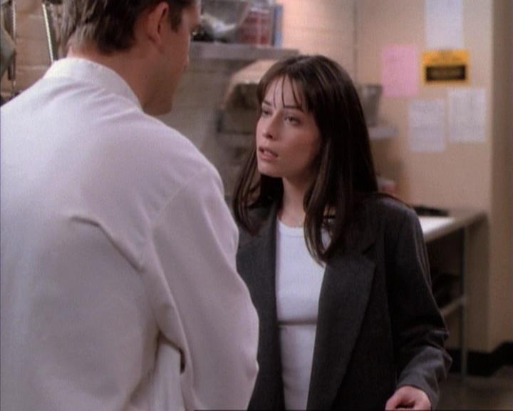 Charmed-Online-dot-net_114SecretsAndGuys0568.jpg Charmed-Online-dot-net_114SecretsAndGuys0568.jpg