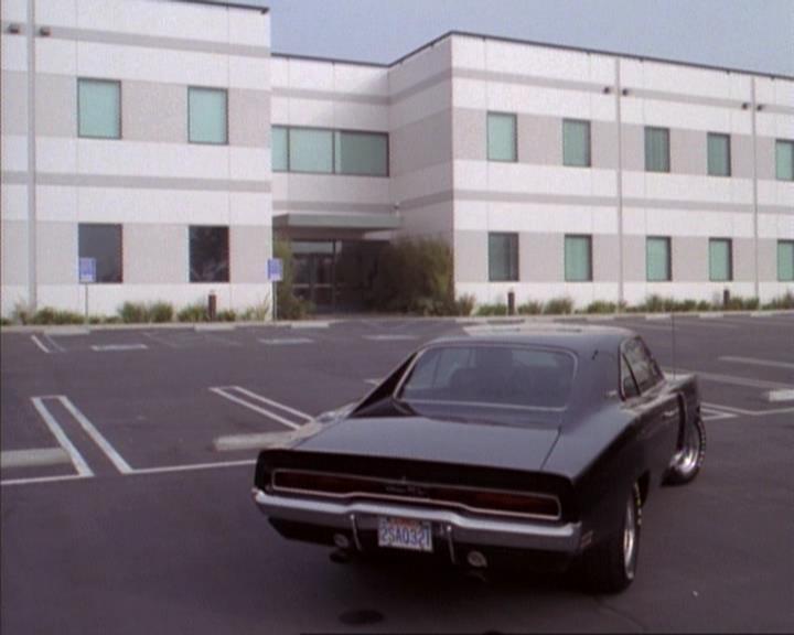 Charmed-Online-dot-net_114SecretsAndGuys0641.jpg Charmed-Online-dot-net_114SecretsAndGuys0641.jpg