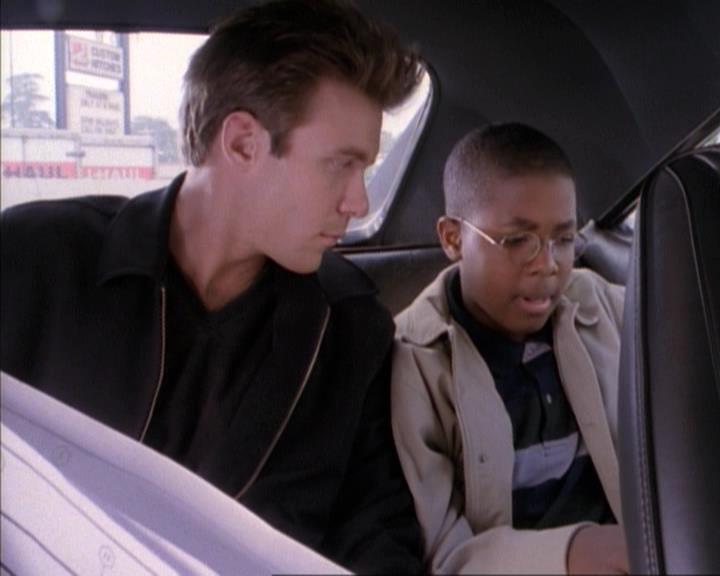 Charmed-Online-dot-net_114SecretsAndGuys0652.jpg Charmed-Online-dot-net_114SecretsAndGuys0652.jpg