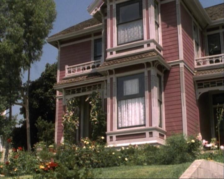 Charmed-Online-dot-net_114SecretsAndGuys0749.jpg Charmed-Online-dot-net_114SecretsAndGuys0749.jpg