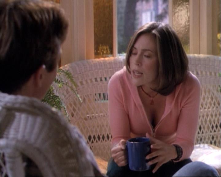 Charmed-Online-dot-net_114SecretsAndGuys0756.jpg Charmed-Online-dot-net_114SecretsAndGuys0756.jpg