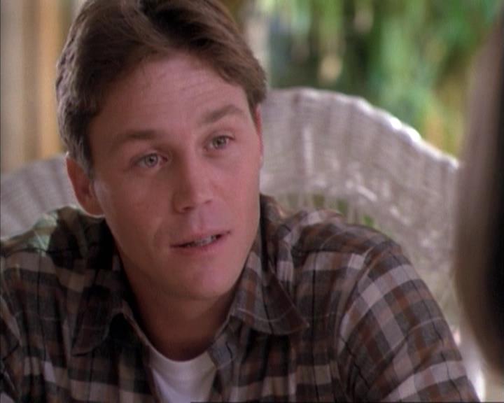 Charmed-Online-dot-net_114SecretsAndGuys0827.jpg Charmed-Online-dot-net_114SecretsAndGuys0827.jpg