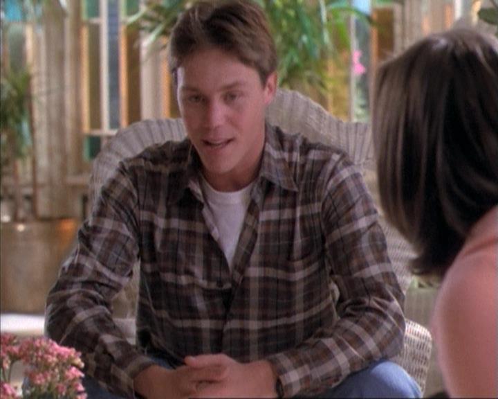 Charmed-Online-dot-net_114SecretsAndGuys0872.jpg Charmed-Online-dot-net_114SecretsAndGuys0872.jpg