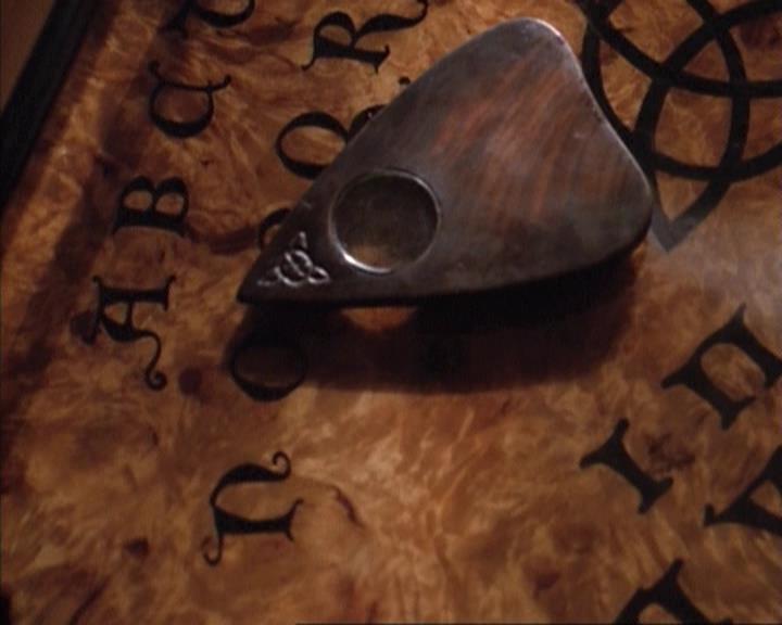 Charmed-Online-dot-net_114SecretsAndGuys0942.jpg Charmed-Online-dot-net_114SecretsAndGuys0942.jpg