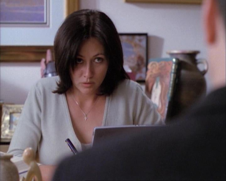 Charmed-Online-dot-net_114SecretsAndGuys0946.jpg Charmed-Online-dot-net_114SecretsAndGuys0946.jpg