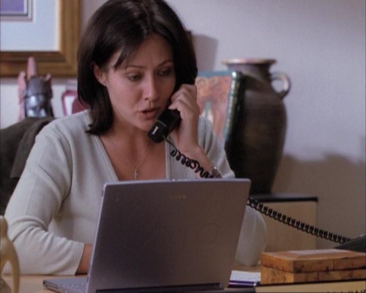 Charmed-Online-dot-net_114SecretsAndGuys1023.jpg Charmed-Online-dot-net_114SecretsAndGuys1023.jpg