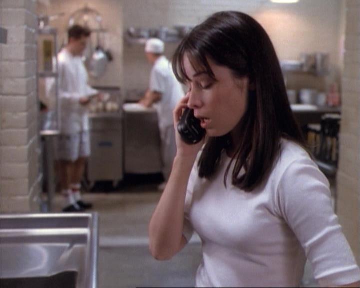 Charmed-Online-dot-net_114SecretsAndGuys1025.jpg Charmed-Online-dot-net_114SecretsAndGuys1025.jpg