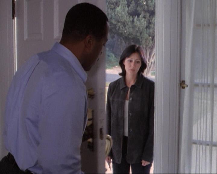 Charmed-Online-dot-net_114SecretsAndGuys1050.jpg Charmed-Online-dot-net_114SecretsAndGuys1050.jpg