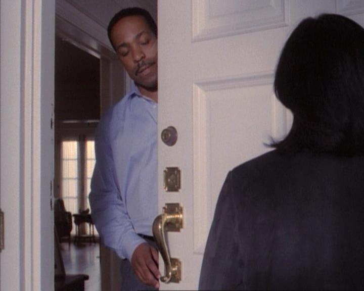 Charmed-Online-dot-net_114SecretsAndGuys1053.jpg Charmed-Online-dot-net_114SecretsAndGuys1053.jpg