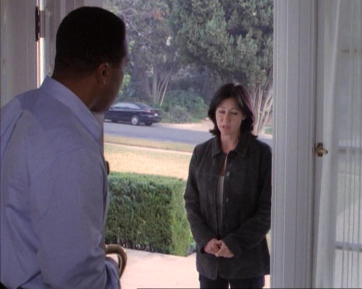 Charmed-Online-dot-net_114SecretsAndGuys1056.jpg Charmed-Online-dot-net_114SecretsAndGuys1056.jpg