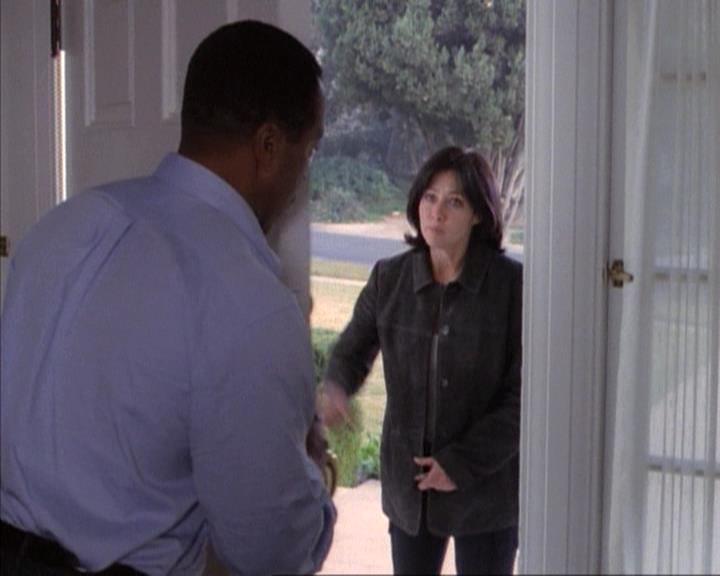 Charmed-Online-dot-net_114SecretsAndGuys1093.jpg Charmed-Online-dot-net_114SecretsAndGuys1093.jpg