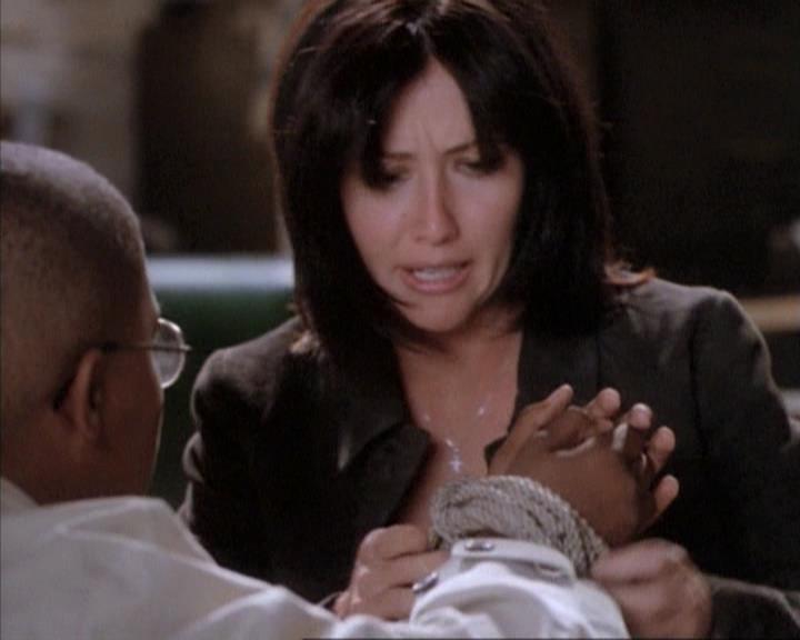 Charmed-Online-dot-net_114SecretsAndGuys1340.jpg Charmed-Online-dot-net_114SecretsAndGuys1340.jpg