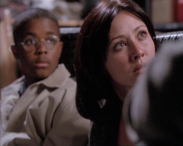 Charmed-Online-dot-net_114SecretsAndGuys1379.jpg Charmed-Online-dot-net_114SecretsAndGuys1379.jpg