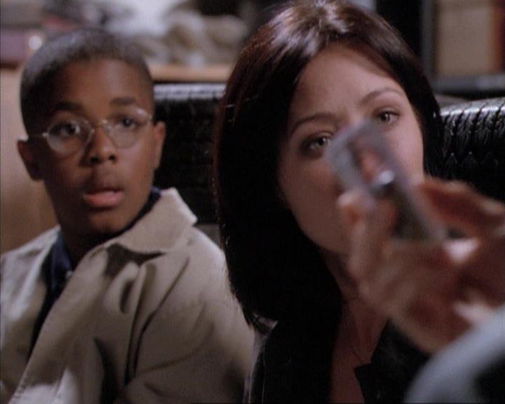 Charmed-Online-dot-net_114SecretsAndGuys1386.jpg Charmed-Online-dot-net_114SecretsAndGuys1386.jpg