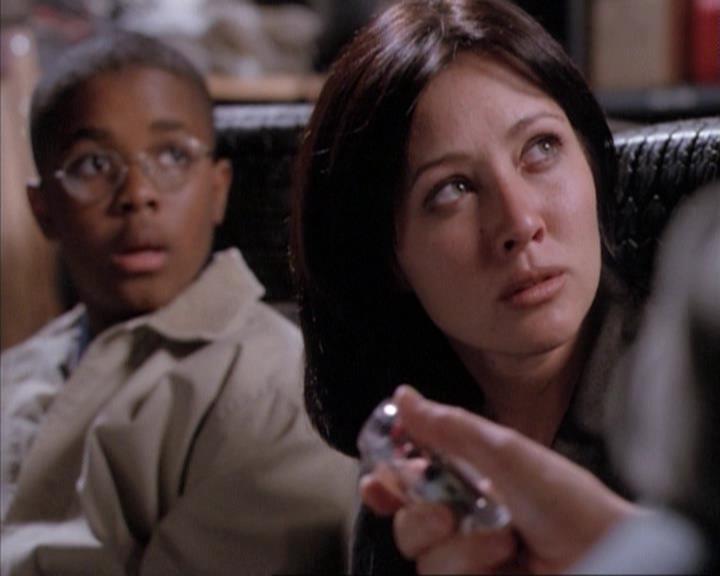 Charmed-Online-dot-net_114SecretsAndGuys1393.jpg Charmed-Online-dot-net_114SecretsAndGuys1393.jpg