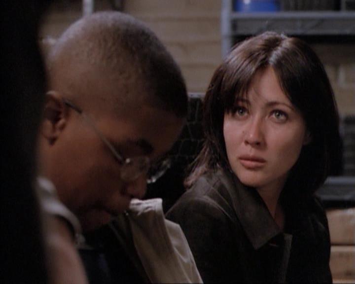 Charmed-Online-dot-net_114SecretsAndGuys1416.jpg Charmed-Online-dot-net_114SecretsAndGuys1416.jpg