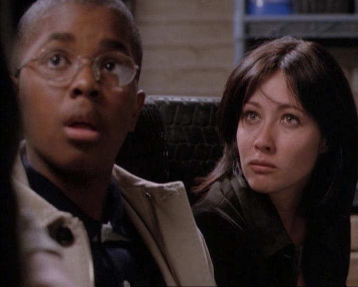 Charmed-Online-dot-net_114SecretsAndGuys1428.jpg Charmed-Online-dot-net_114SecretsAndGuys1428.jpg