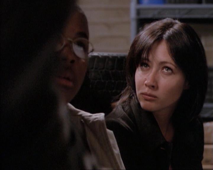 Charmed-Online-dot-net_114SecretsAndGuys1433.jpg Charmed-Online-dot-net_114SecretsAndGuys1433.jpg