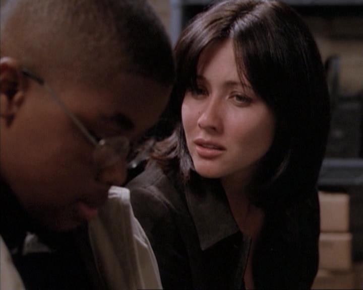 Charmed-Online-dot-net_114SecretsAndGuys1456.jpg Charmed-Online-dot-net_114SecretsAndGuys1456.jpg