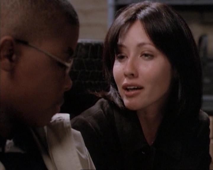 Charmed-Online-dot-net_114SecretsAndGuys1487.jpg Charmed-Online-dot-net_114SecretsAndGuys1487.jpg